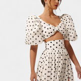 Sherine | Polka Dot svārku un krekla komplekts ar pūkainām piedurknēm