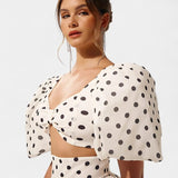 Sherine | Polka Dot svārku un krekla komplekts ar pūkainām piedurknēm