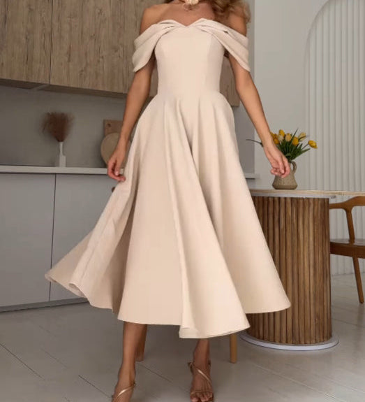 Isadora | Eleganta Maxi Kleita ar Atvērtiem Pleciem un Drapējumiem