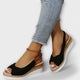 Melns / 36