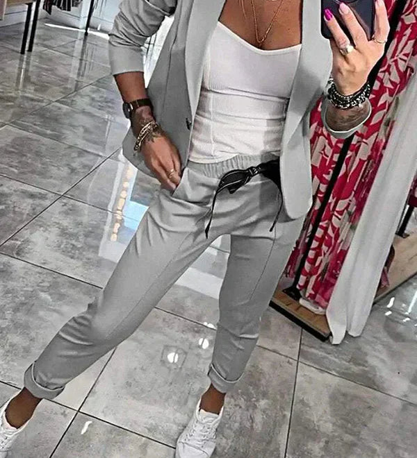 Adriana | Elegants komplekts