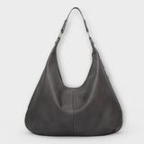 Hilda | Eleganta Rokassoma