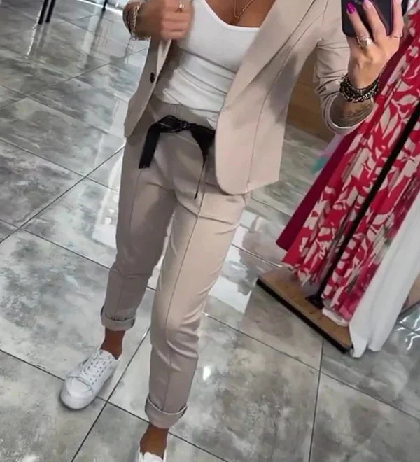Adriana | Elegants komplekts