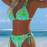 "Krāsains Bikini ar Kakla Siksniņu" can be rewritten as "Krāsains Bikini ar Kakla Siksniņu Dizains".