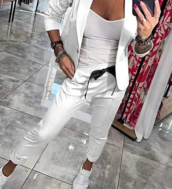 Adriana | Elegants komplekts